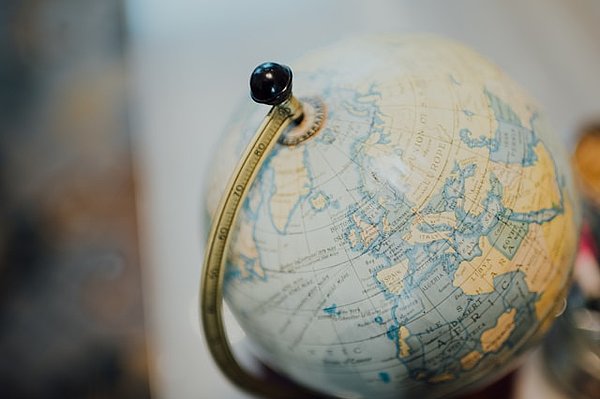 Terrestrial globe